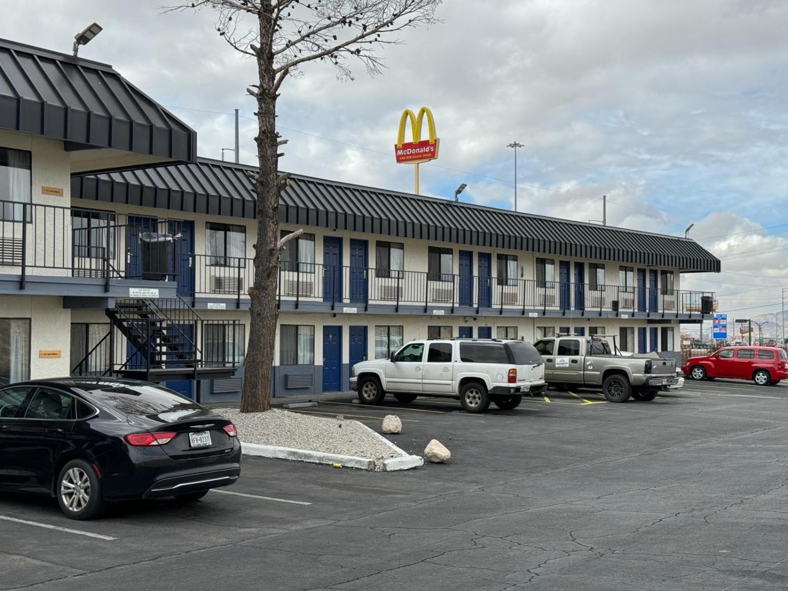 Days Inn By Wyndham El Paso Airport East Zewnętrze zdjęcie